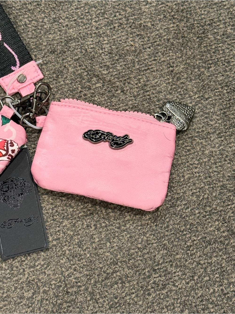 Ed Hardy Pink and Black Wristlet Keychain Set - Picture 3 of 10